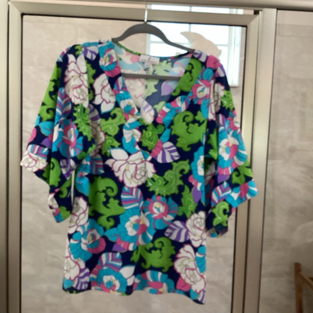 Jude Connally Blue and Pink Flutter Sleeve Blouse